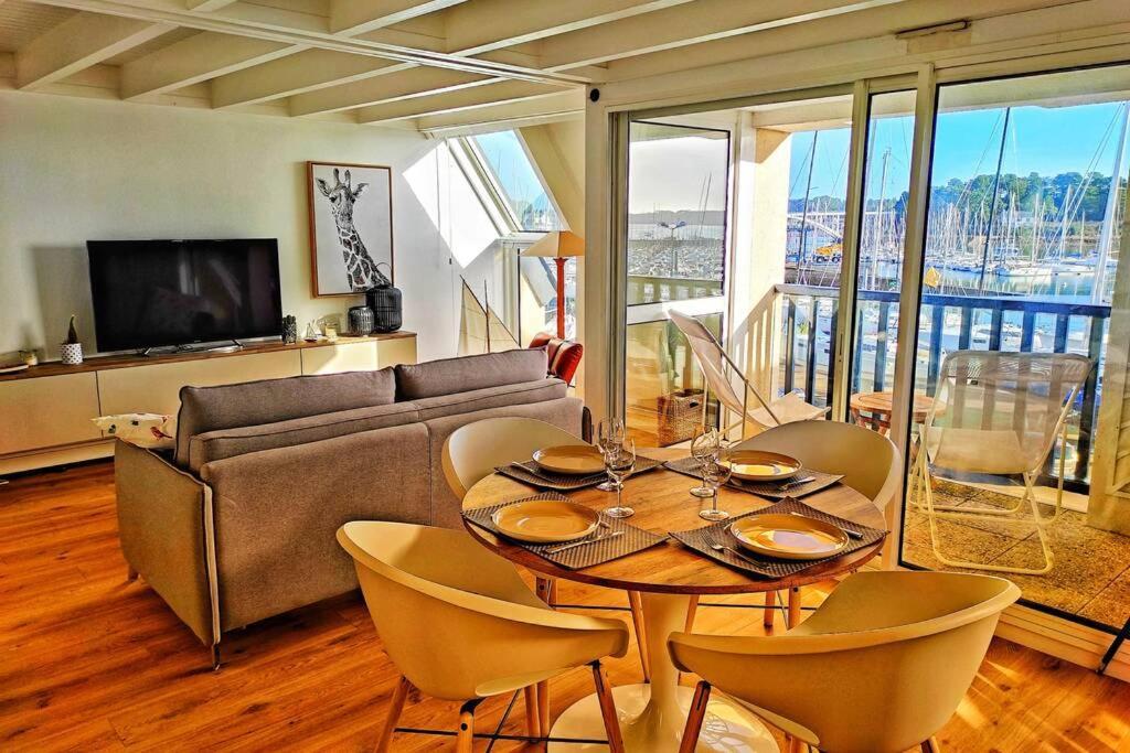 Les Balcons de La Trinité - Vue sur mer et le port Extérieur photo