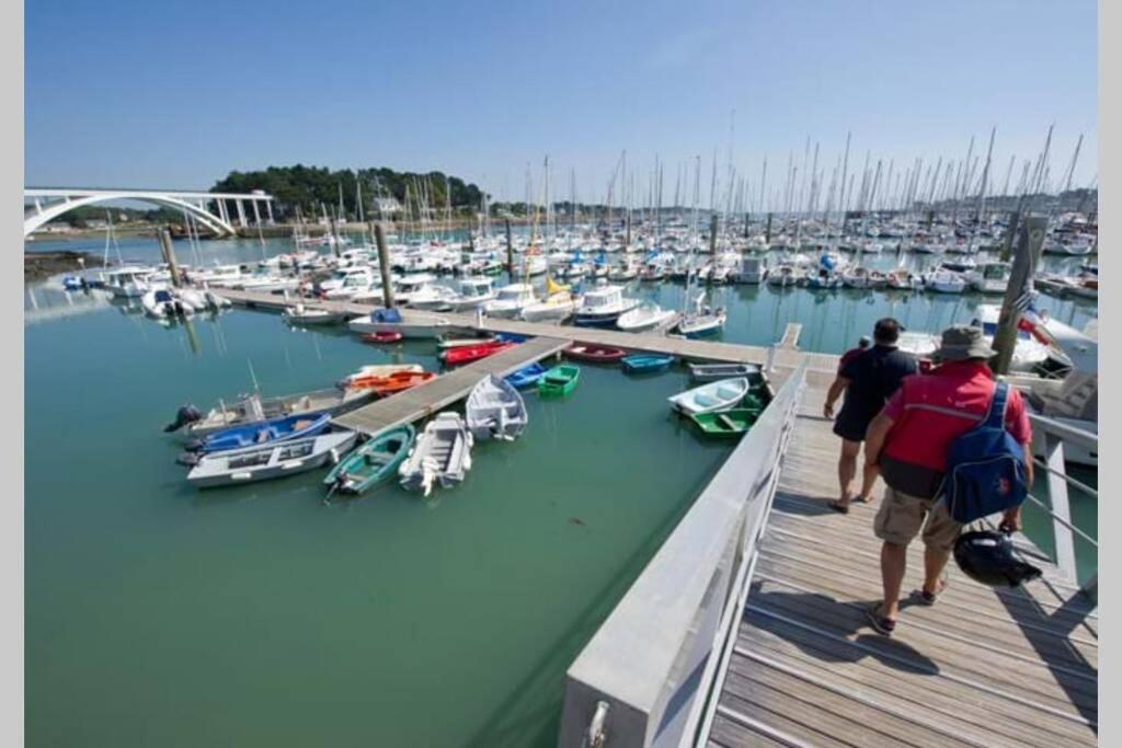 Les Balcons de La Trinité - Vue sur mer et le port Extérieur photo
